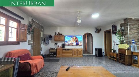 INTERURBAN S.L. vende Chalet independiente con piscina y gran parcela a 3 minutos de Vilamarxant, imatge 5