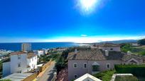 Vista exterior de Casa o xalet en venda en Sotogrande amb Aire condicionat, Jardí privat i Terrassa