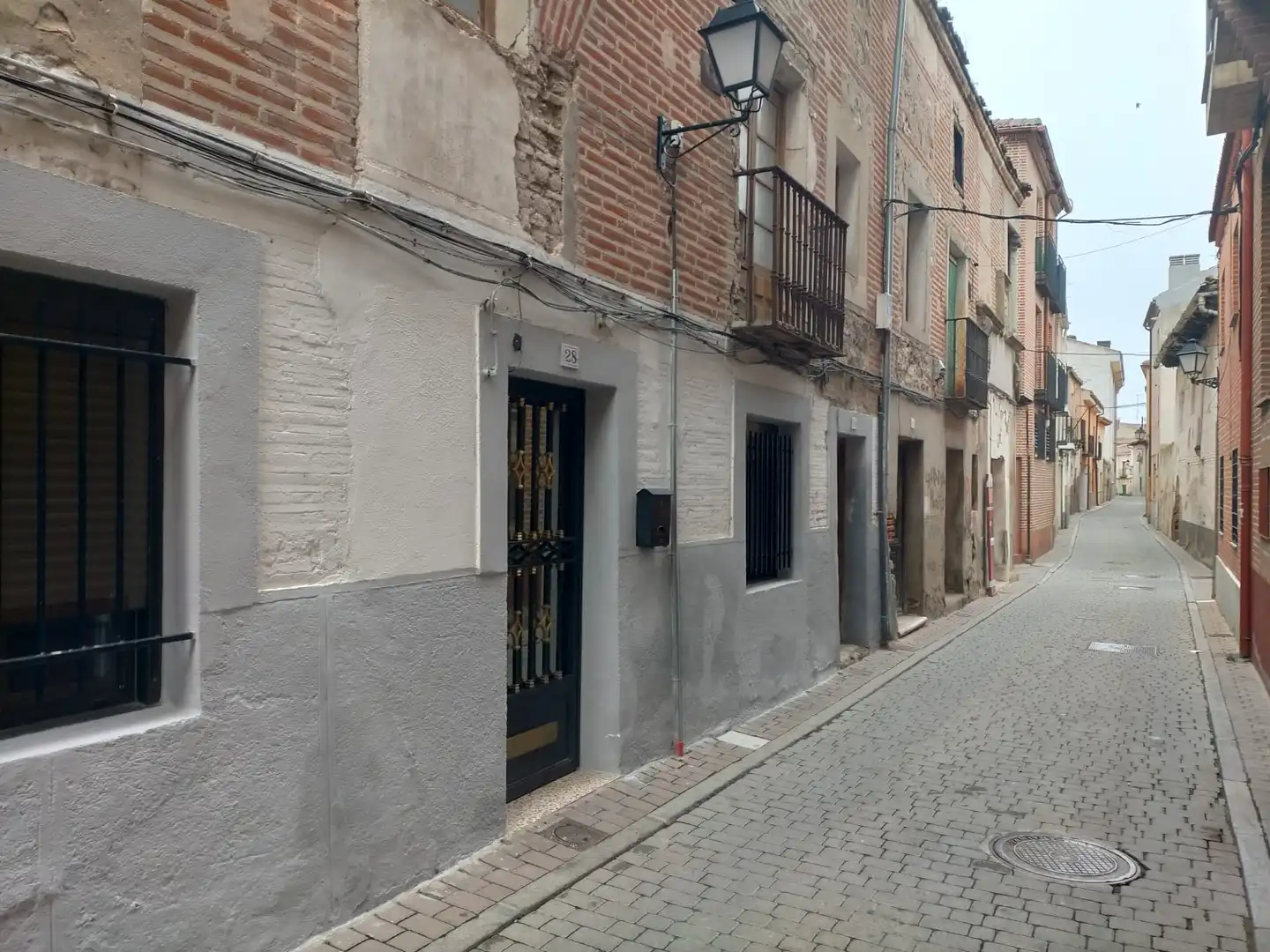 Exterior view of Houses for sale in Arévalo  with Furnished