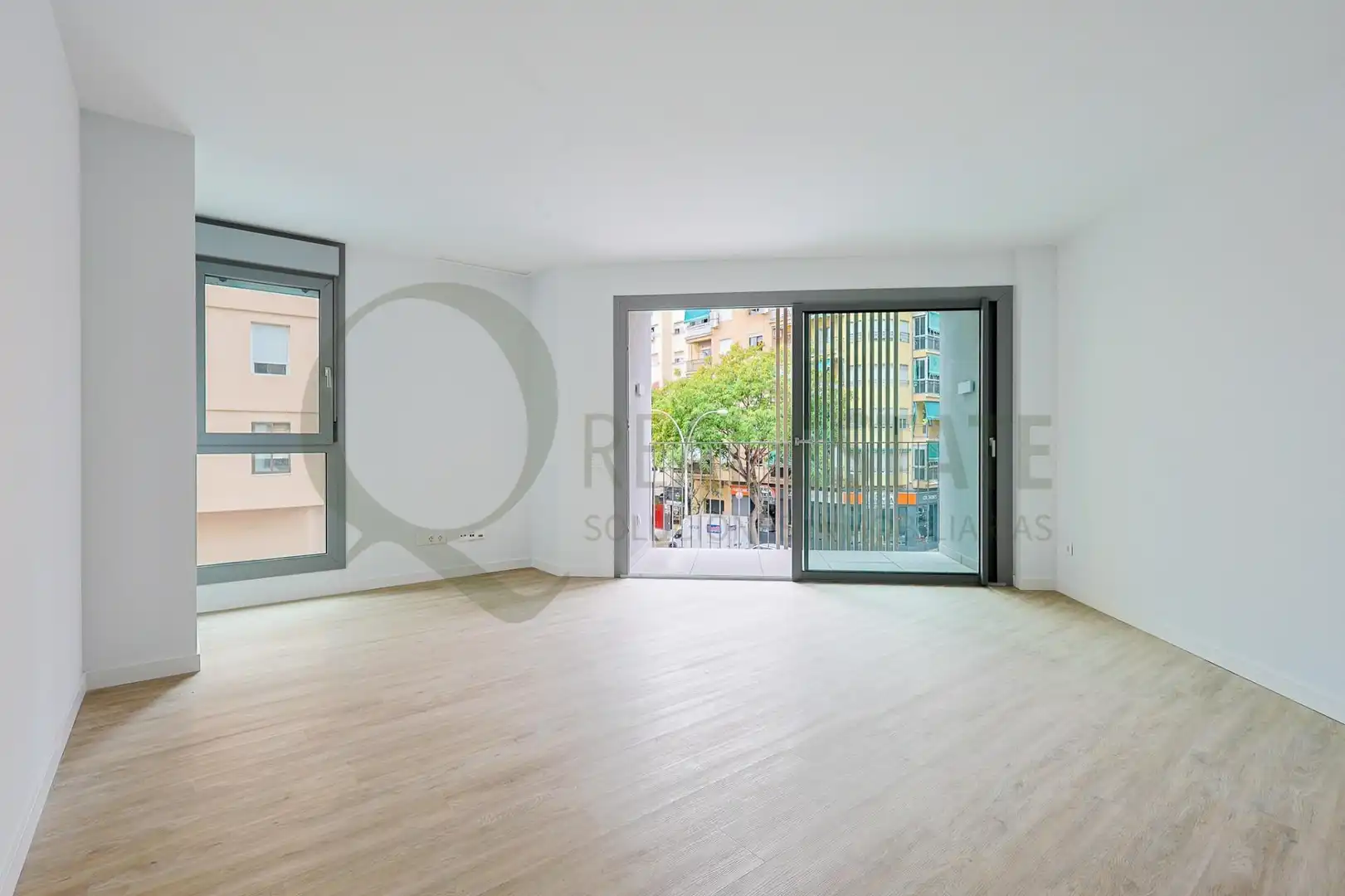 Wohnzimmer von Wohnung zum Verkauf in Alicante / Alacant mit Klimaanlage, Terrasse und Abstellraum