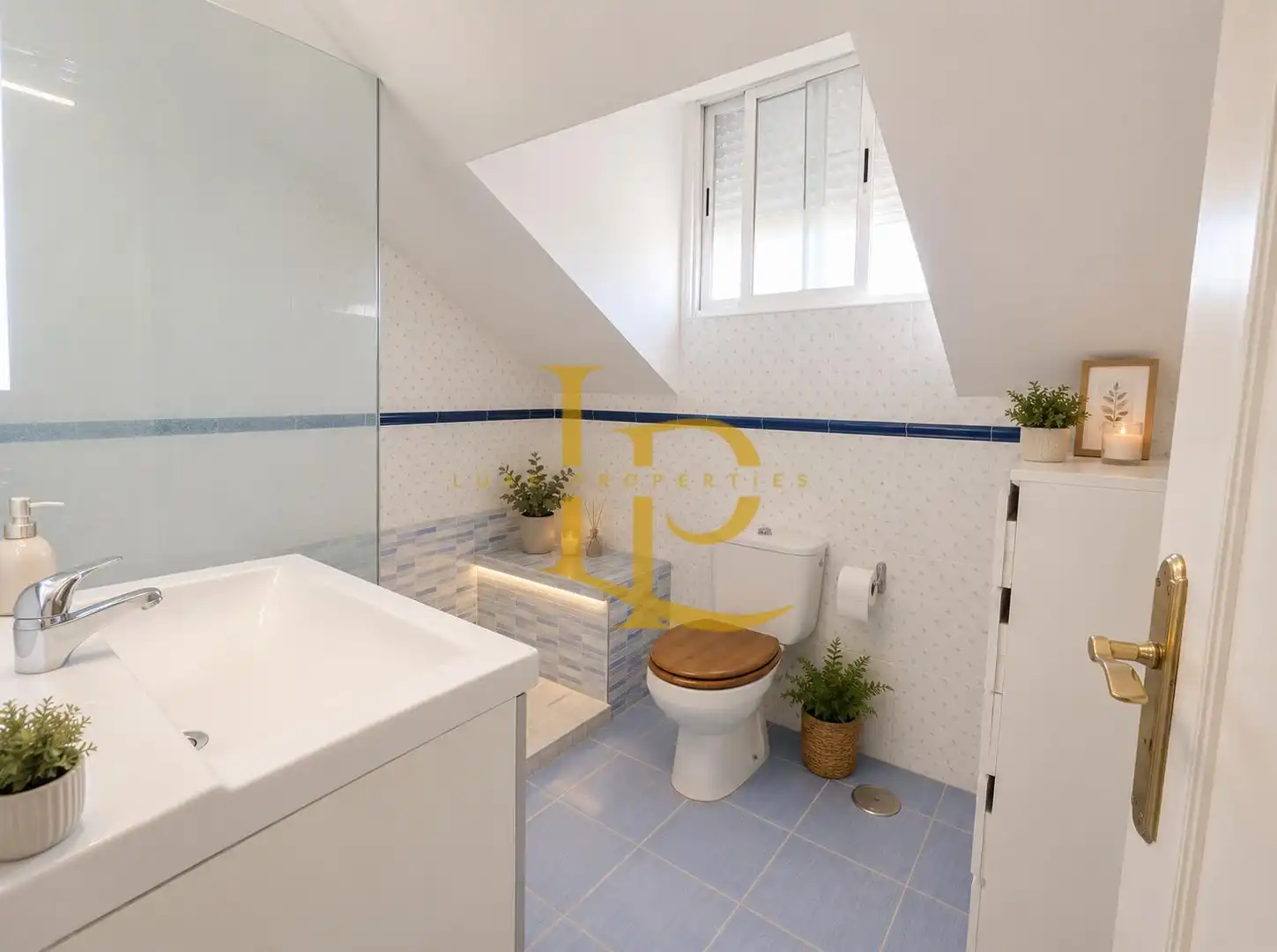 Baño de Casa o chalet en venta en El Casar con Aire acondicionado, Jardín privado y Terraza