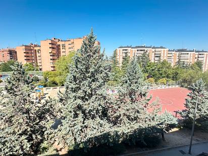 Exterior view of Flat for sale in  Madrid Capital  with Terrace