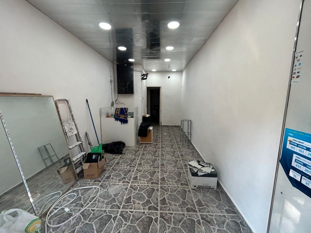 Premises for sale in Badalona