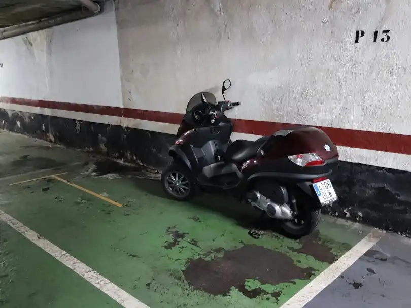 Parkplatz von Garage zur Miete in Cruces