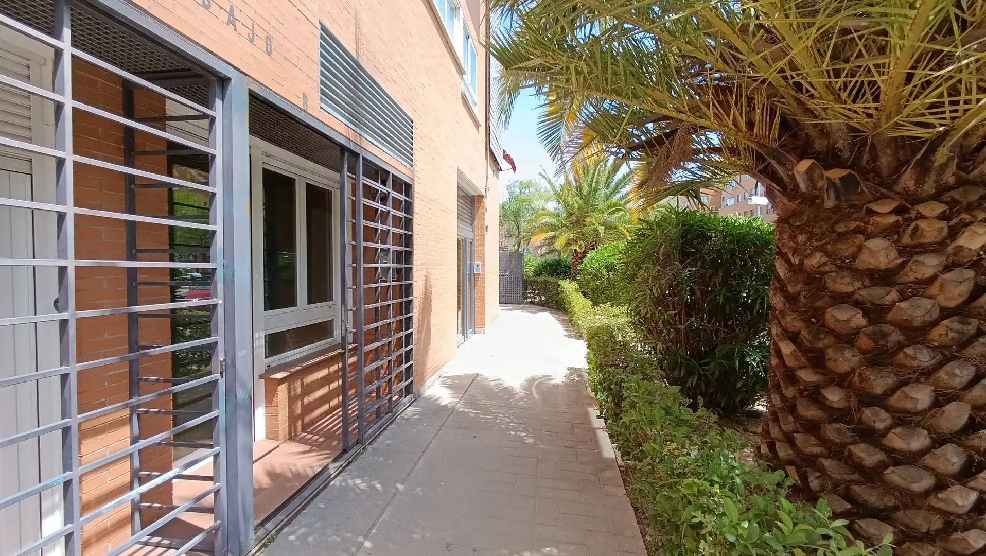 Außenansicht von Wohnung zur Miete in Madrid mit Klimaanlage und Heizung