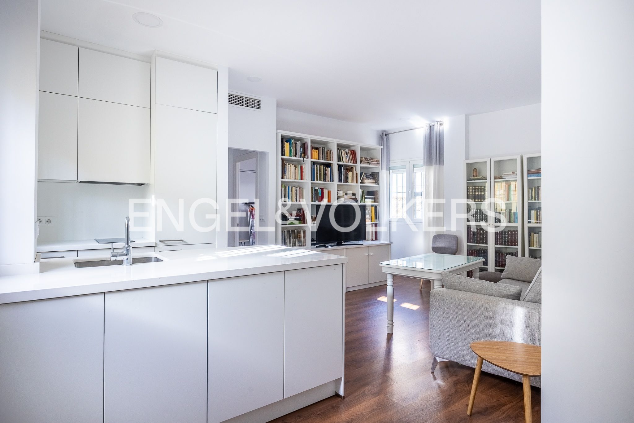 Cuina de Pis en venda en  Sevilla Capital amb Aire condicionat, Calefacció i Traster