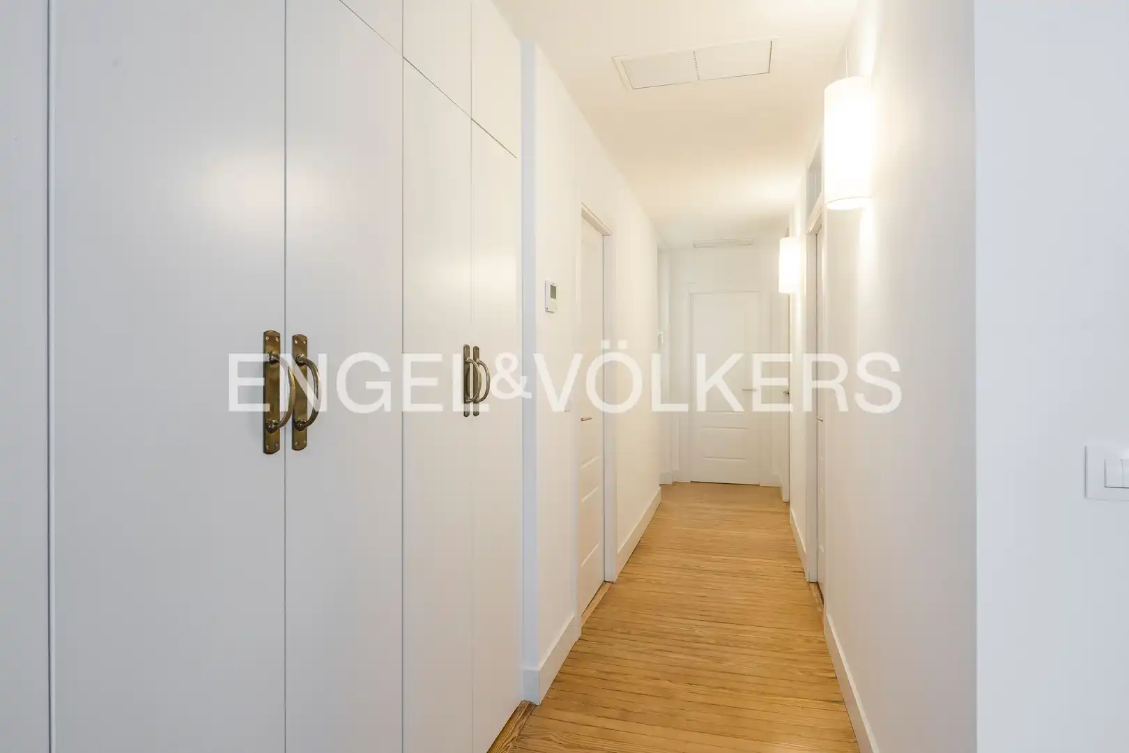 Wohnung zur Miete in Madrid mit Klimaanlage, Heizung und Parkett