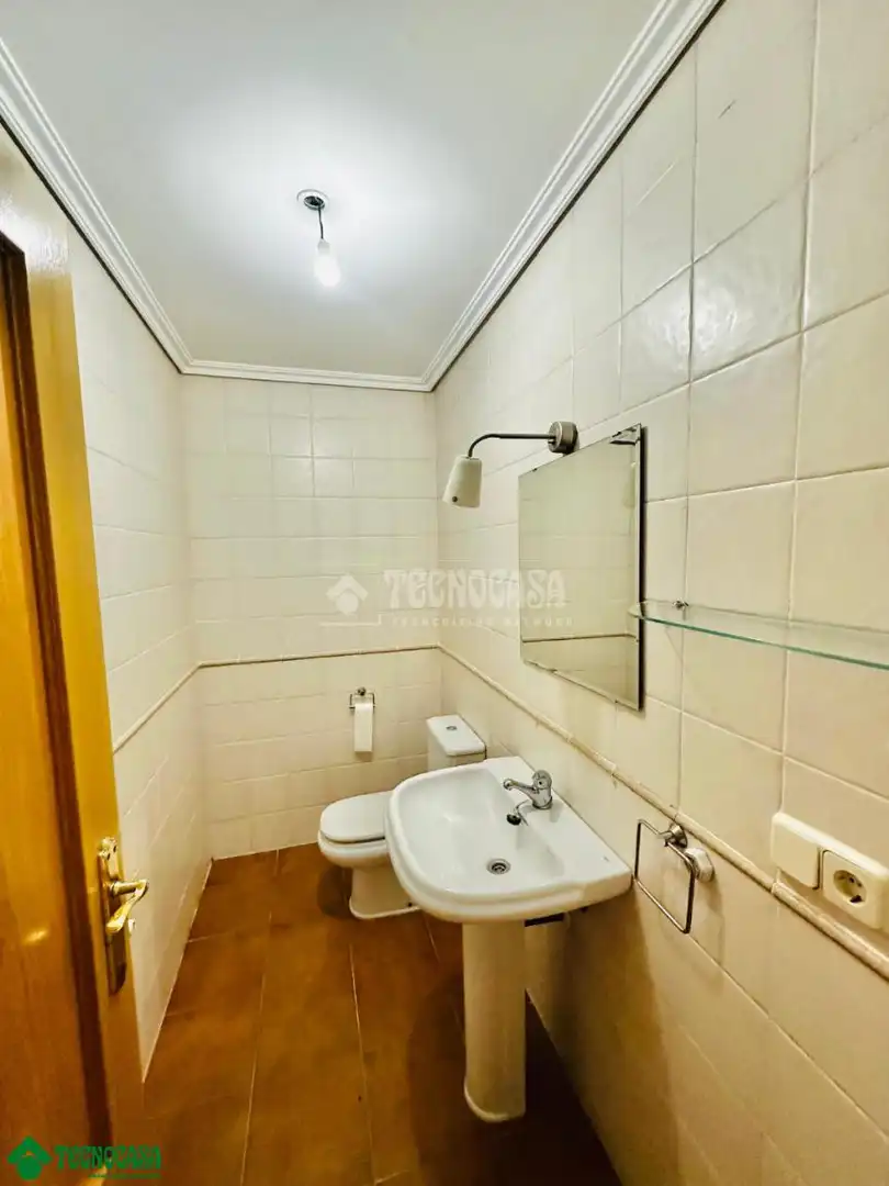Baño de Casa o chalet en venta en Layos con Calefacción y Jardín privado