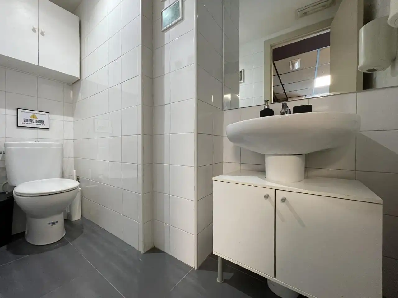 Badezimmer von Erdgeschoss zum Verkauf in A Coruña Capital  mit Heizung