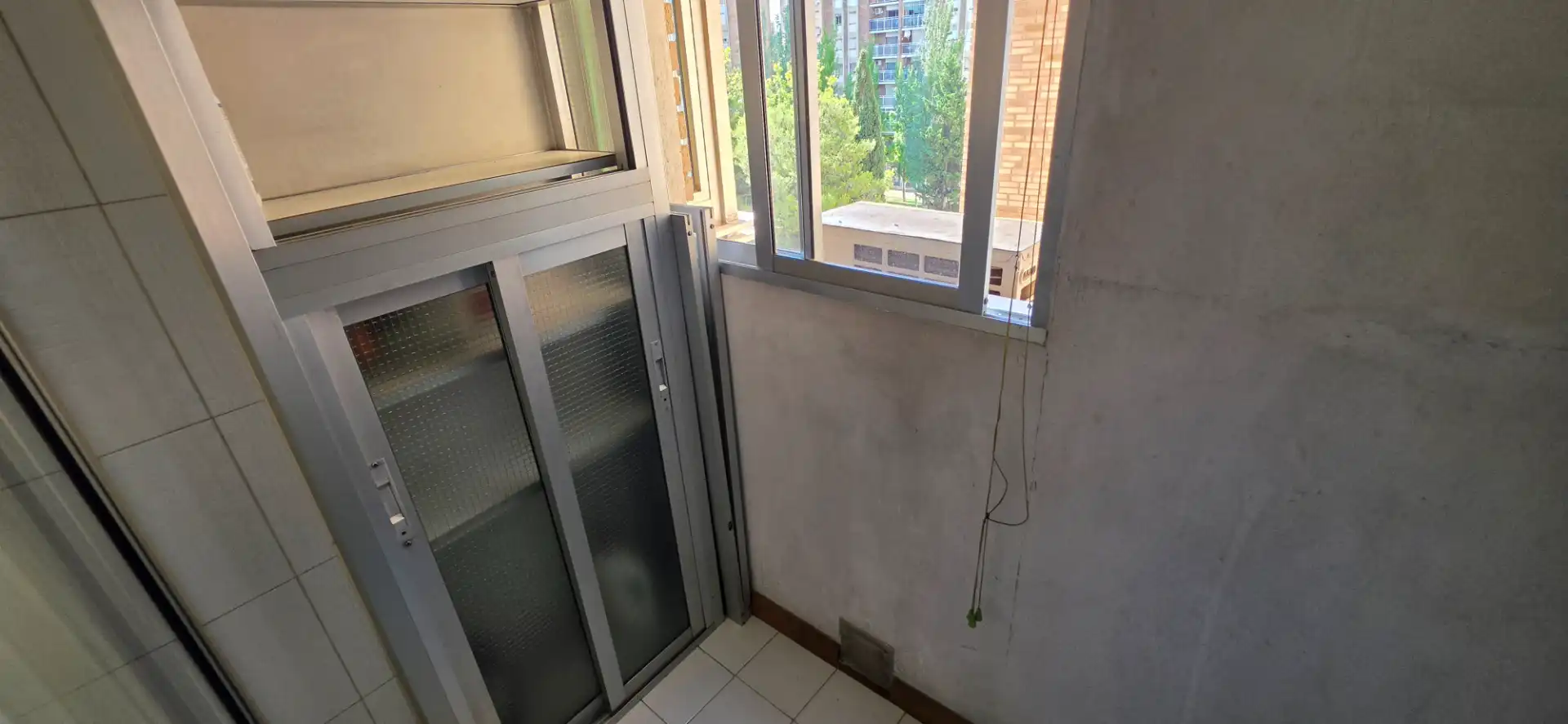 Terrassa de Pis en venda en Zaragoza amb Aire condicionat, Calefacció i Jardí privat