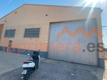 Nau industrial de lloguer a Poligono Mas del Jutge