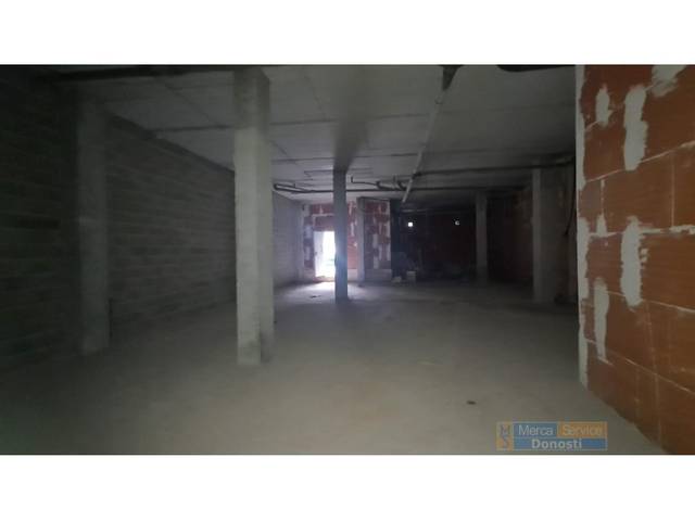 Local comercial en Alquiler en Pasaia