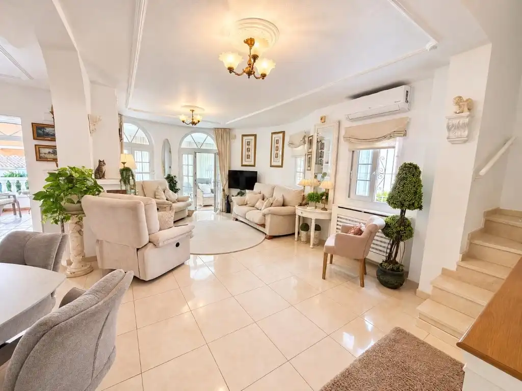 Casa con terraza en venta en calle canal de la mancha, imagen 14