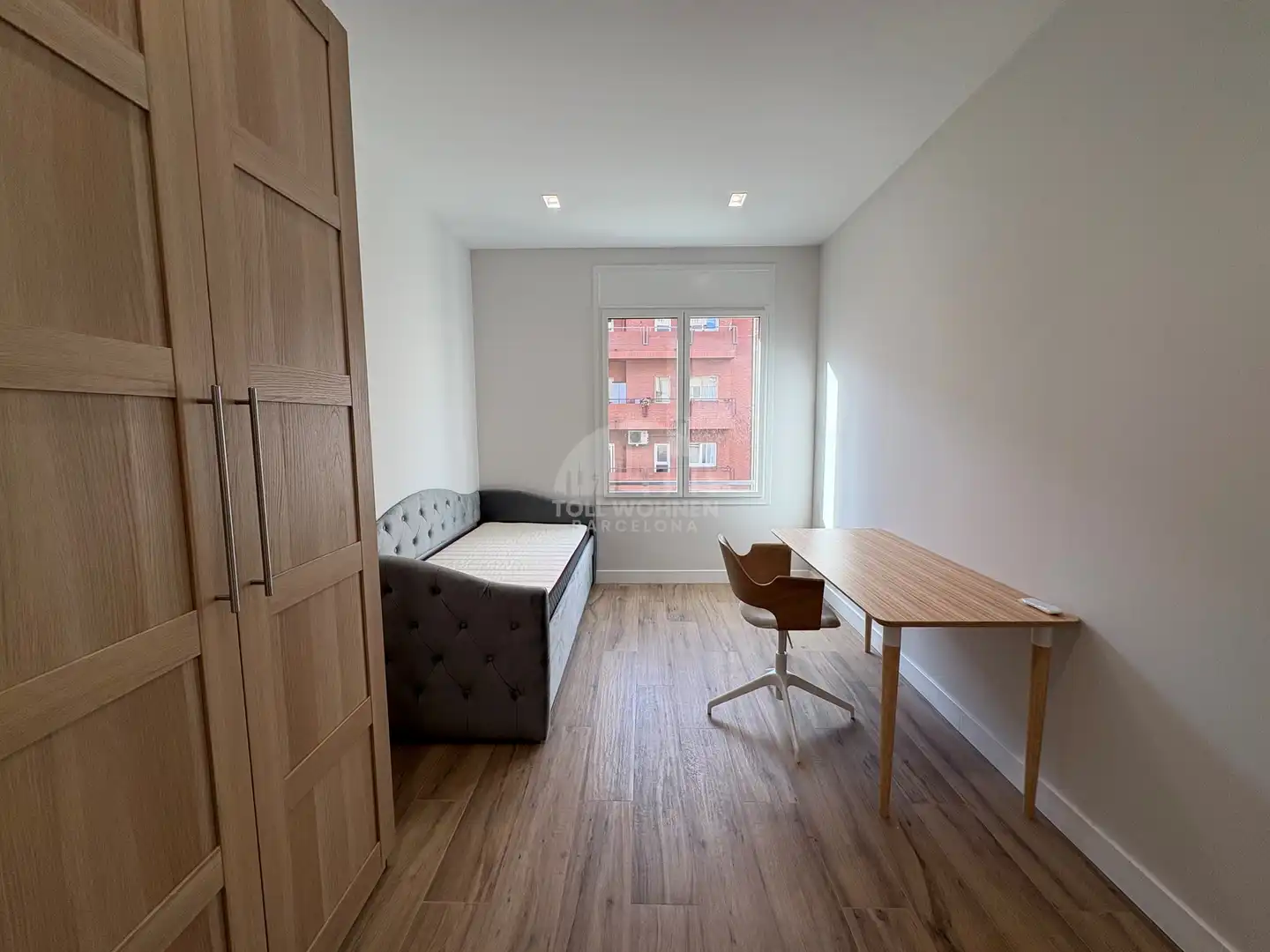 Schlafzimmer von Wohnung zum Verkauf in Barcelona mit Klimaanlage, Heizung und Möbliert