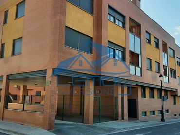 Local comercial en venta en Ábalos
