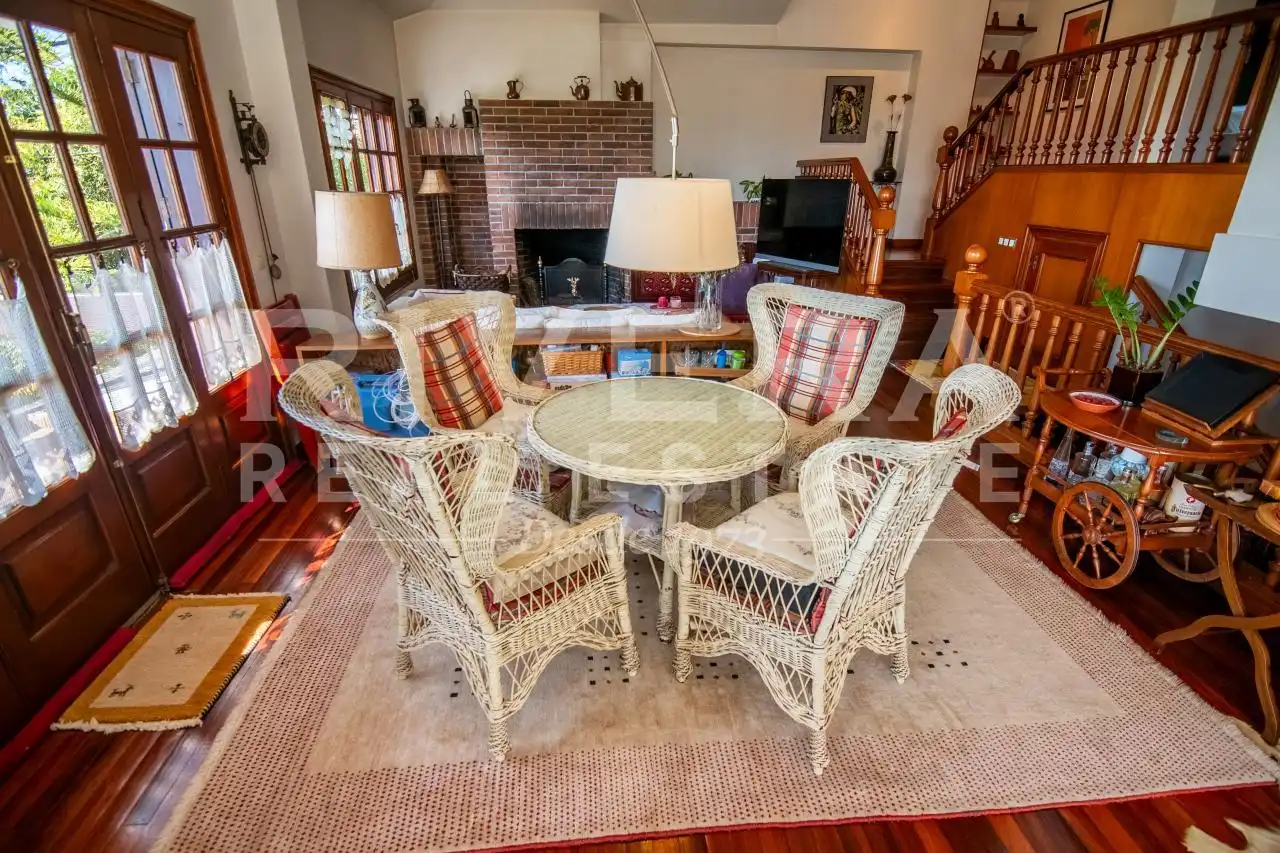 Comedor de Casa o chalet en venta en Vigo  con Calefacción, Jardín privado y Terraza