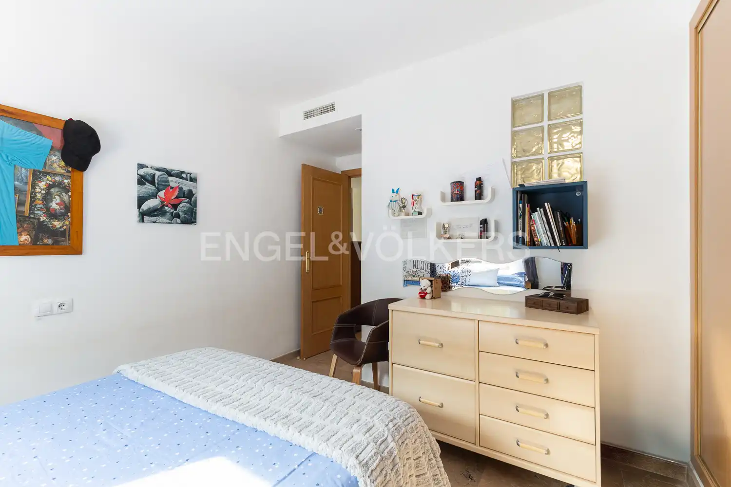 Houses for rent in Chiva, Valencia