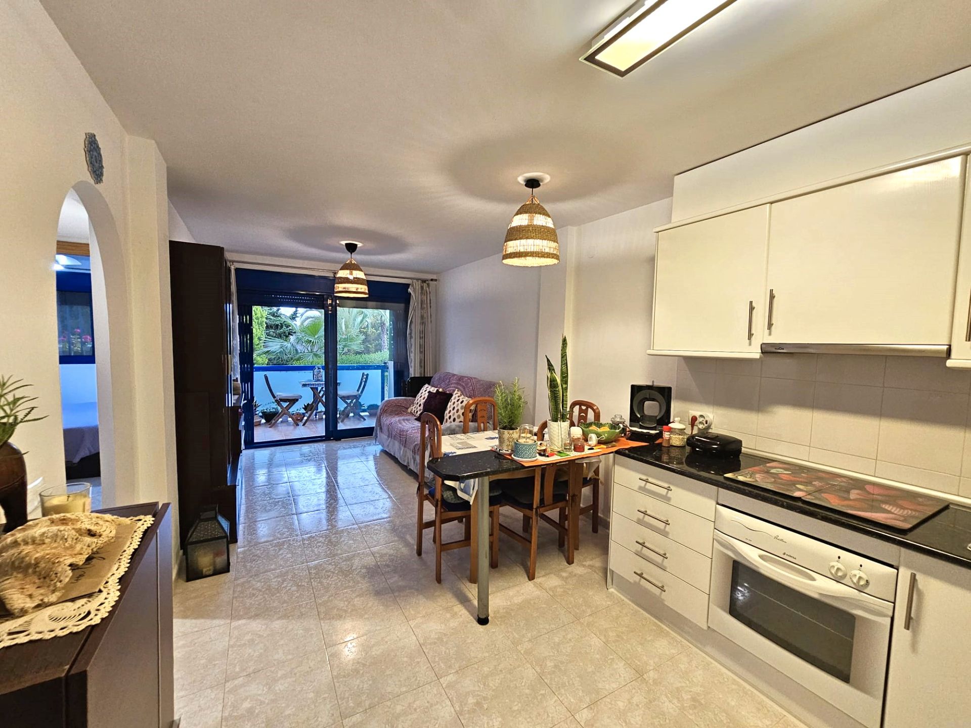 Vista exterior de Apartament en venda en Cartagena amb Terrassa, Moblat i Balcó