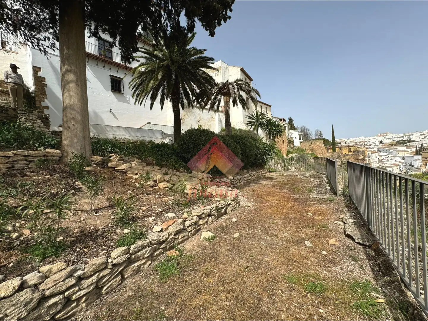Maisonette zum Verkauf in Ronda mit Heizung, Privatgarten und Balkon