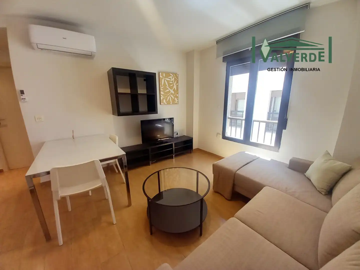 Living room of Apartments for rent in Granada  with Air Conditioner, Heating and Furnished