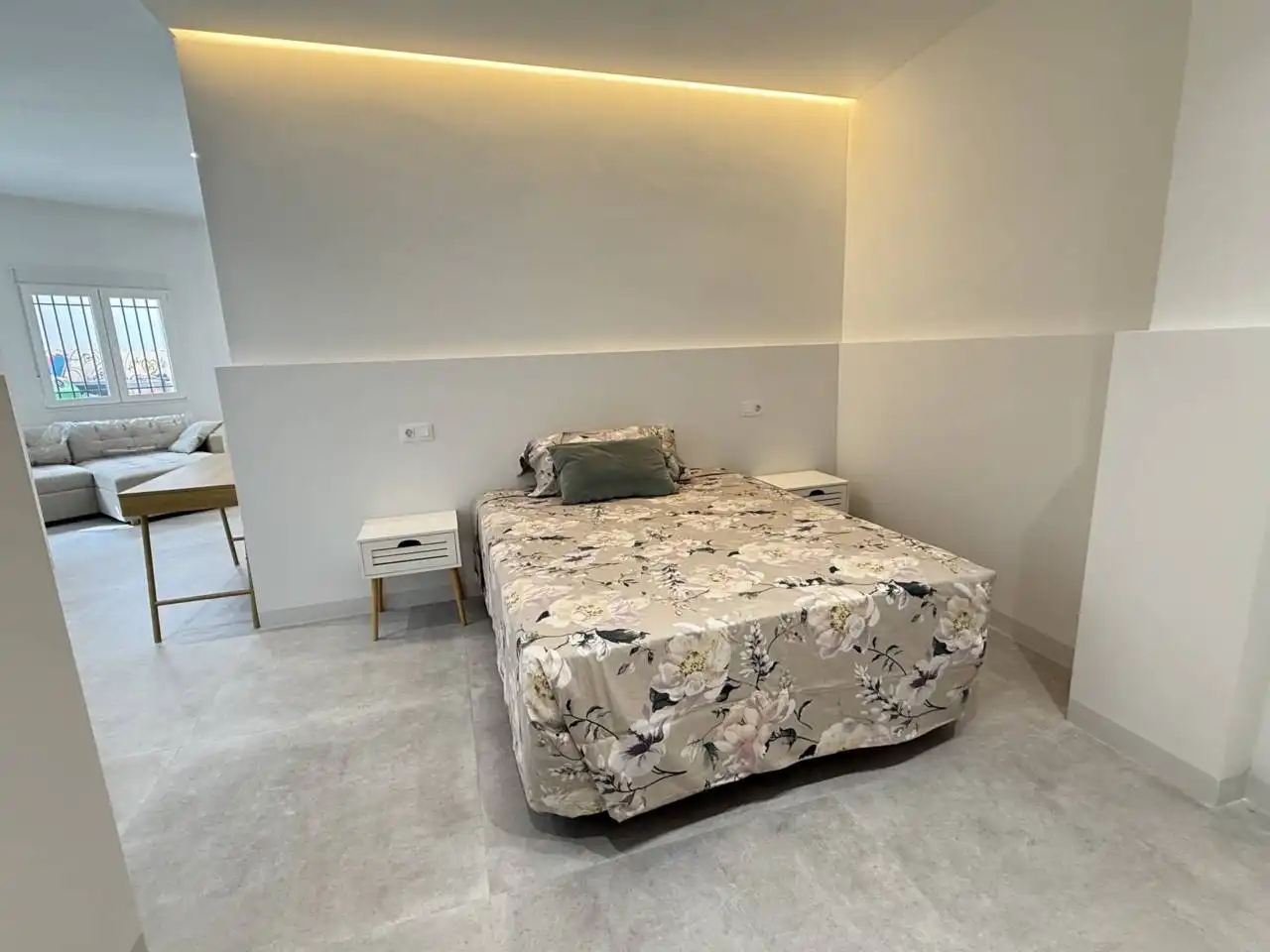 Dormitori de Loft de lloguer en Elche / Elx amb Aire condicionat i Moblat