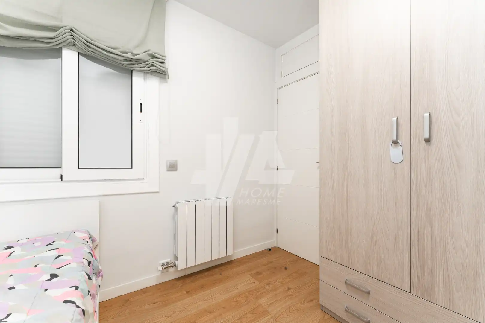 Dormitori de Pis en venda en Badalona amb Aire condicionat, Calefacció i Parquet