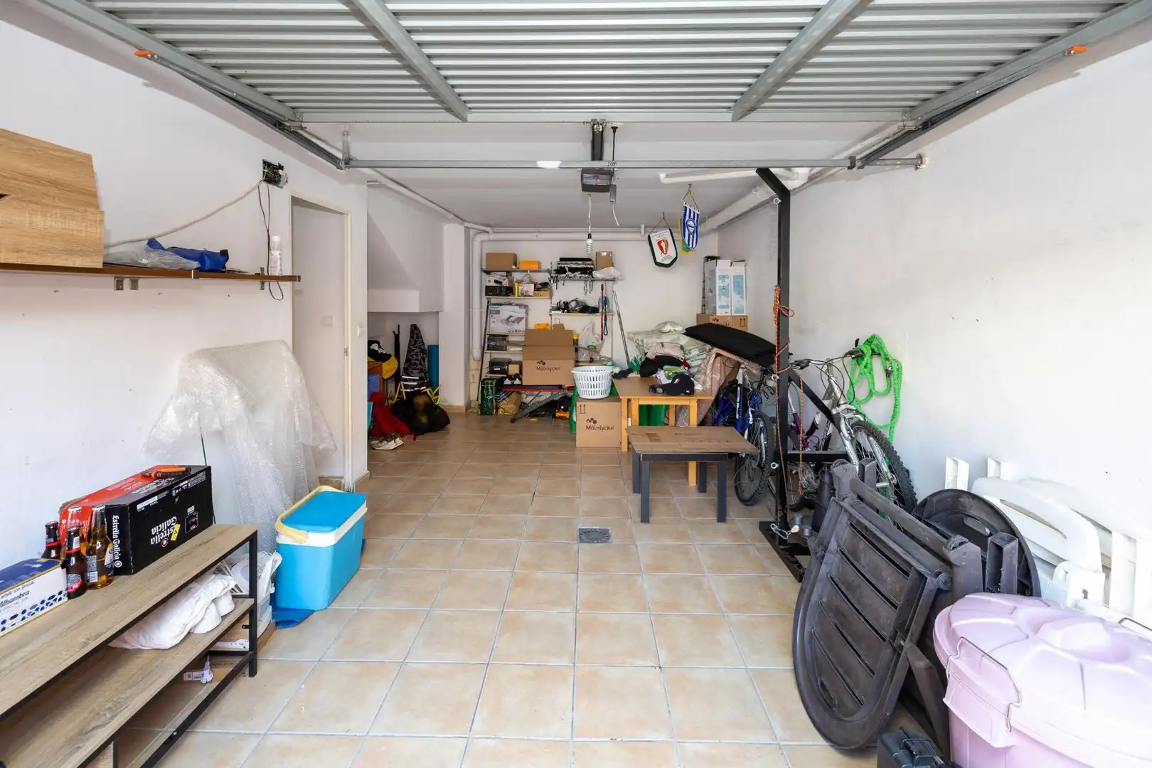 Houses for sale in Calle Miguel Valle Tendero, Jun