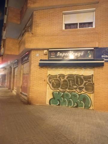 Local comercial en Venta en Passeig de Valldaura en Porta