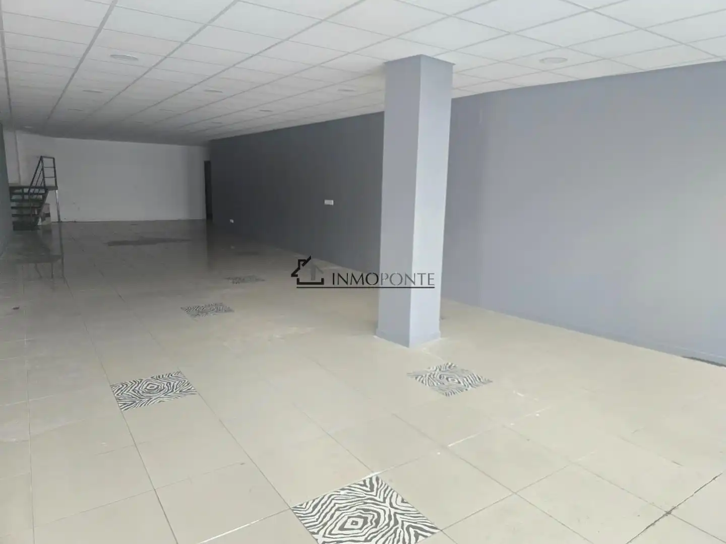Business premises for sale in Zona Fernández Ladreda, imagen 3