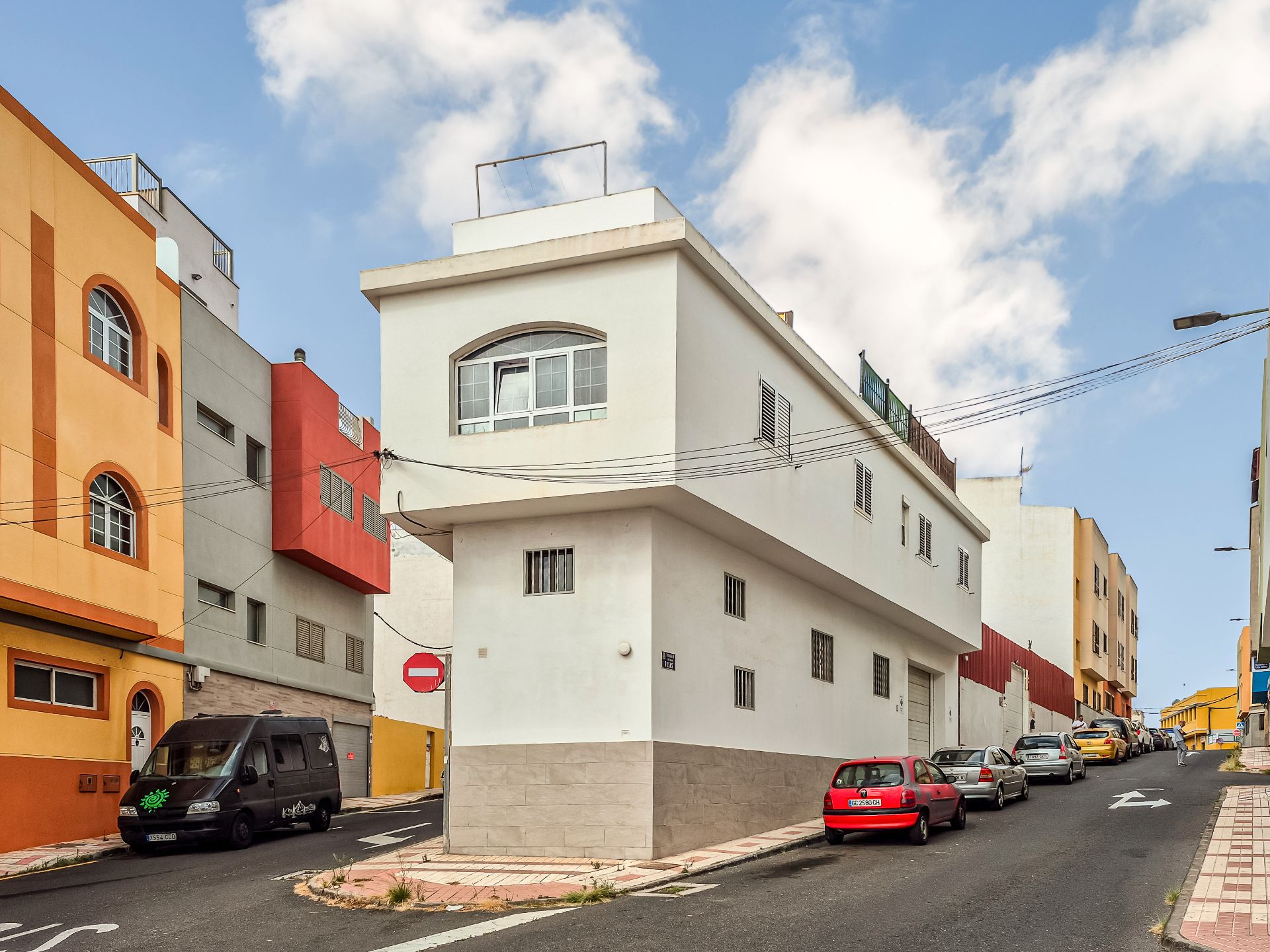 Vista exterior de Casa adosada en venta en Las Palmas de Gran Canaria con Terraza, Trastero y Amueblado