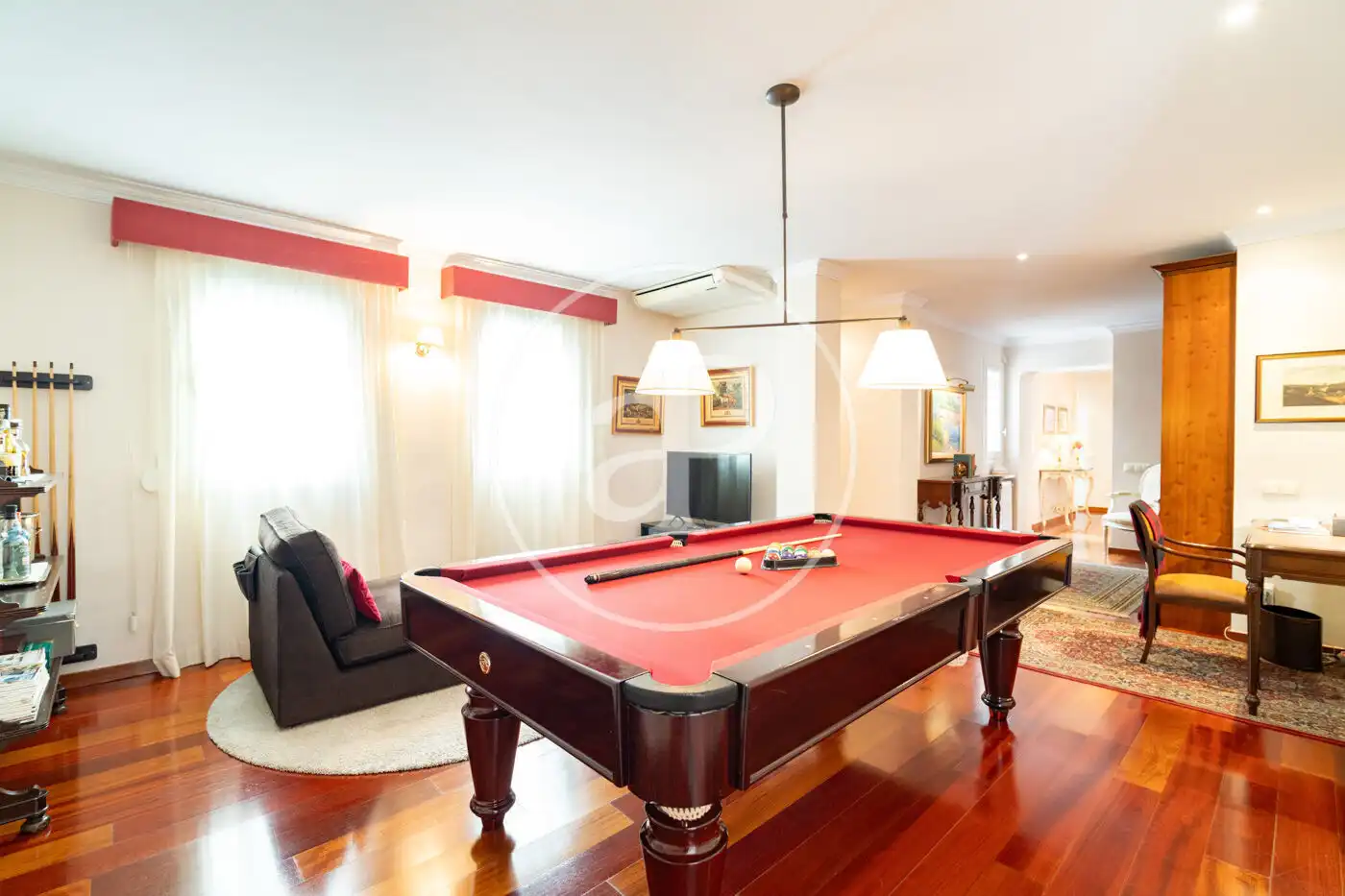 Flat for rent in Barcelona  with Air Conditioner, Heating and Terrace