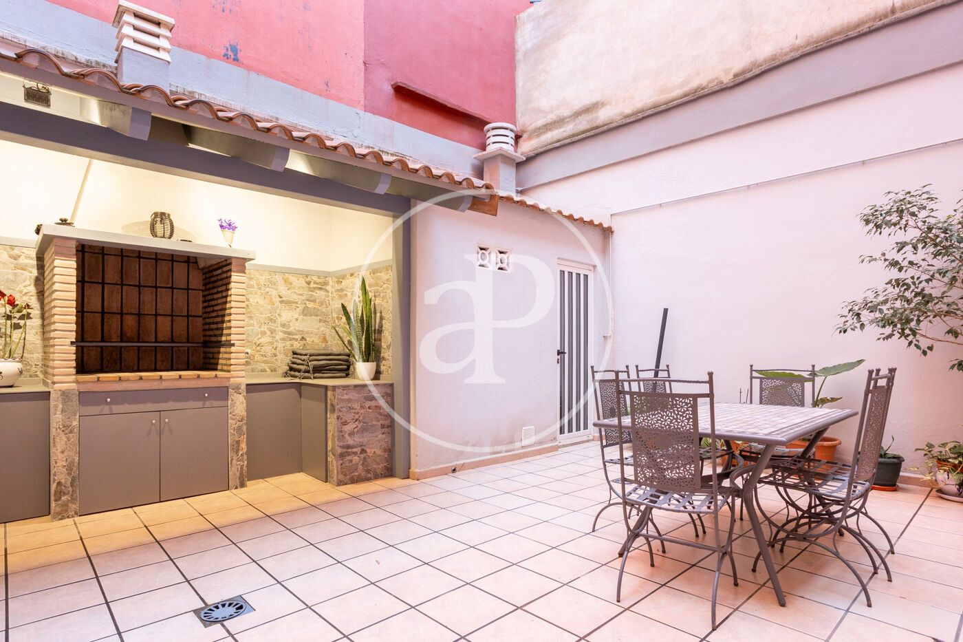 Terrace of Single-family semi-detached for sale in  Valencia Capital  with Air Conditioner, Heating and Terrace