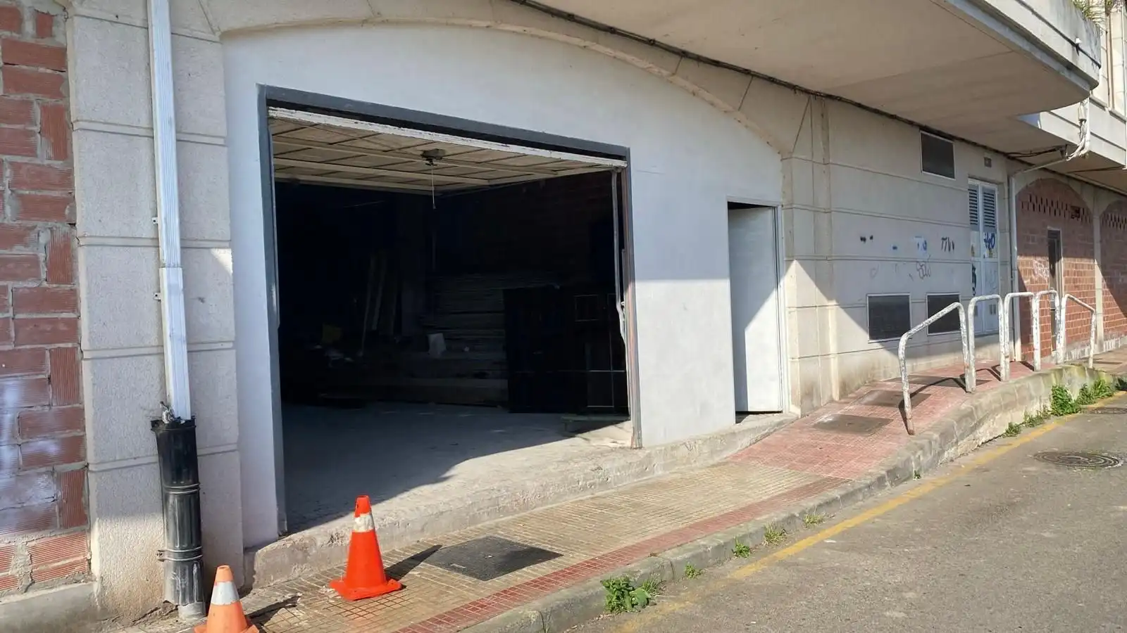 Gewerbefläche zum Verkauf in Calle Ramón Pelayo, imagen 3