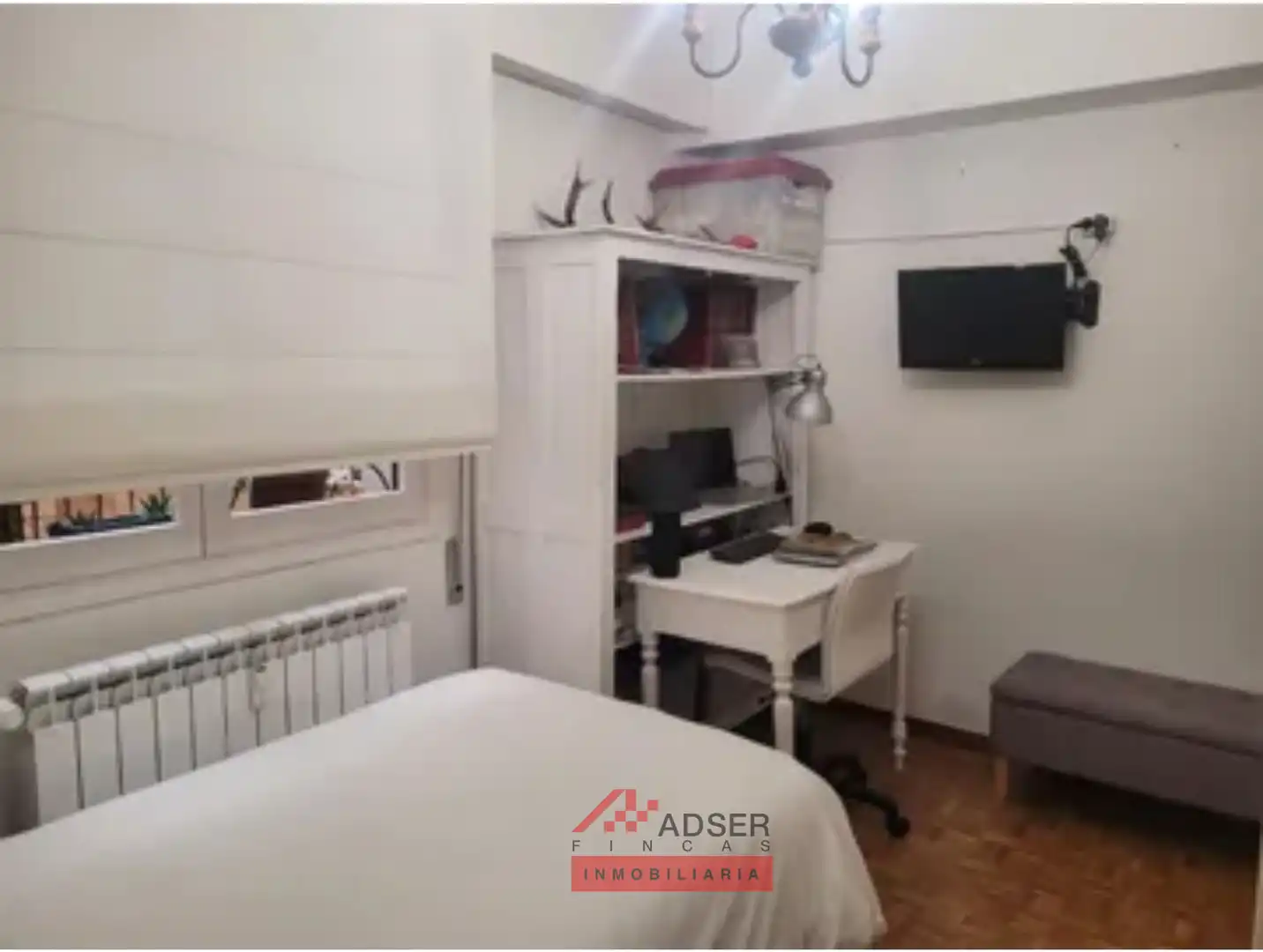 Bedroom of Flat for sale in  Logroño  with Heating, Parquet flooring and Terrace