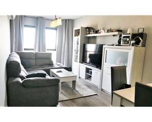 Living room of Flat to rent in Torrejón de la Calzada  with Air Conditioner