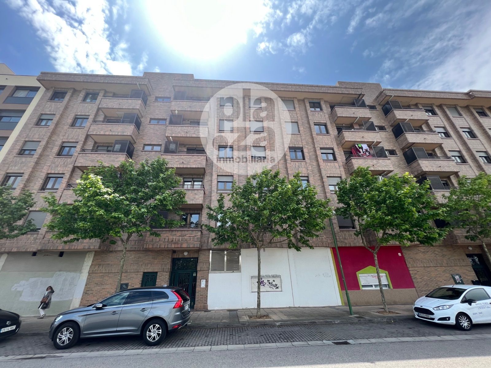 Vista exterior de Piso de alquiler en Burgos Capital con Calefacción y Amueblado