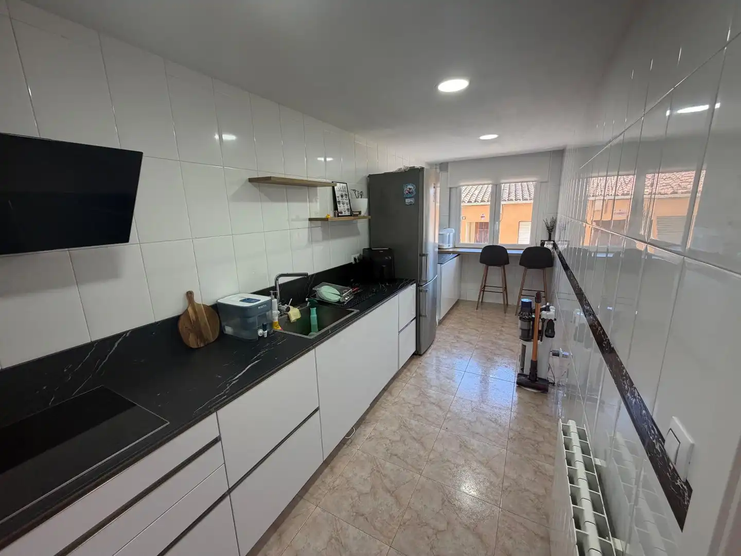 Cocina de Planta baja en venta en Llagostera con Calefacción, Terraza y Trastero