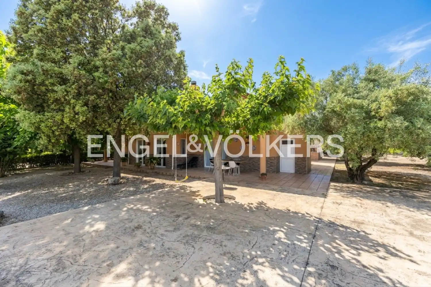 Casa o chalet en venta en Enguera con Aire acondicionado, Calefacción y Jardín privado