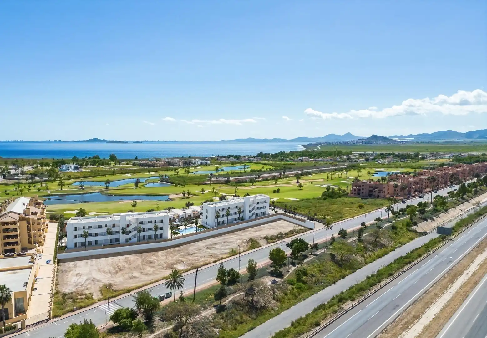 Home with pool for sale in Las Lomas de Rame - Bahía Bella, imagen 12
