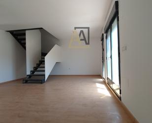 Sala d'estar de Casa o xalet en venda en Barcial del Barco amb Balcó