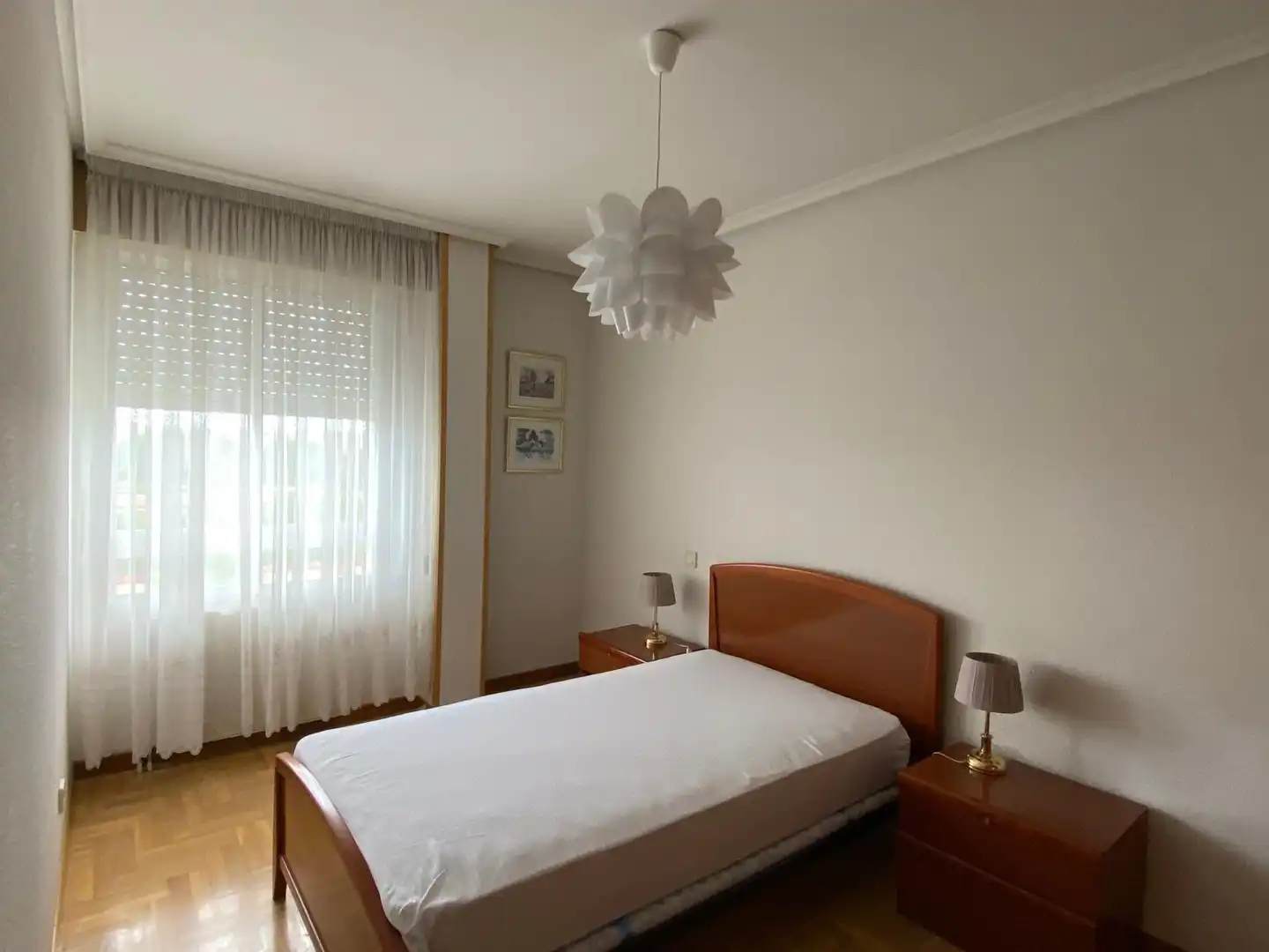Habitación de Piso de alquiler en Burgos con Calefacción