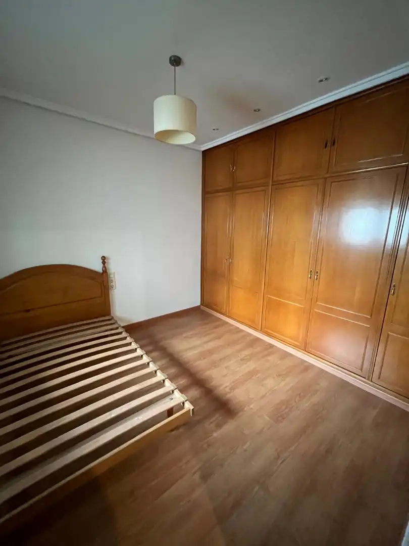 Schlafzimmer von Wohnung zum Verkauf in Valencia mit Klimaanlage, Heizung und Parkett