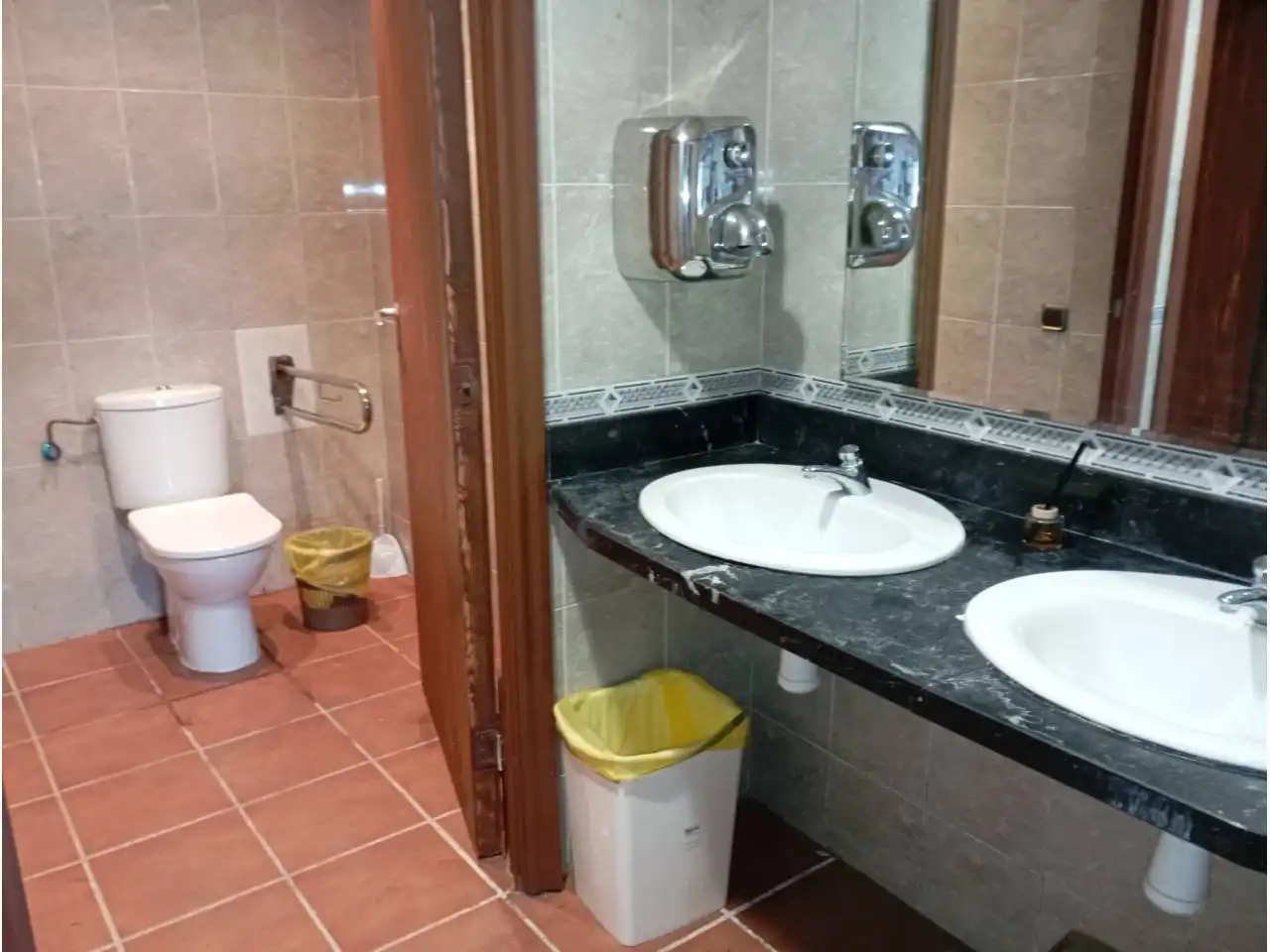 Local comercial en traspaso en La Bisbal del Penedès, imagen 10