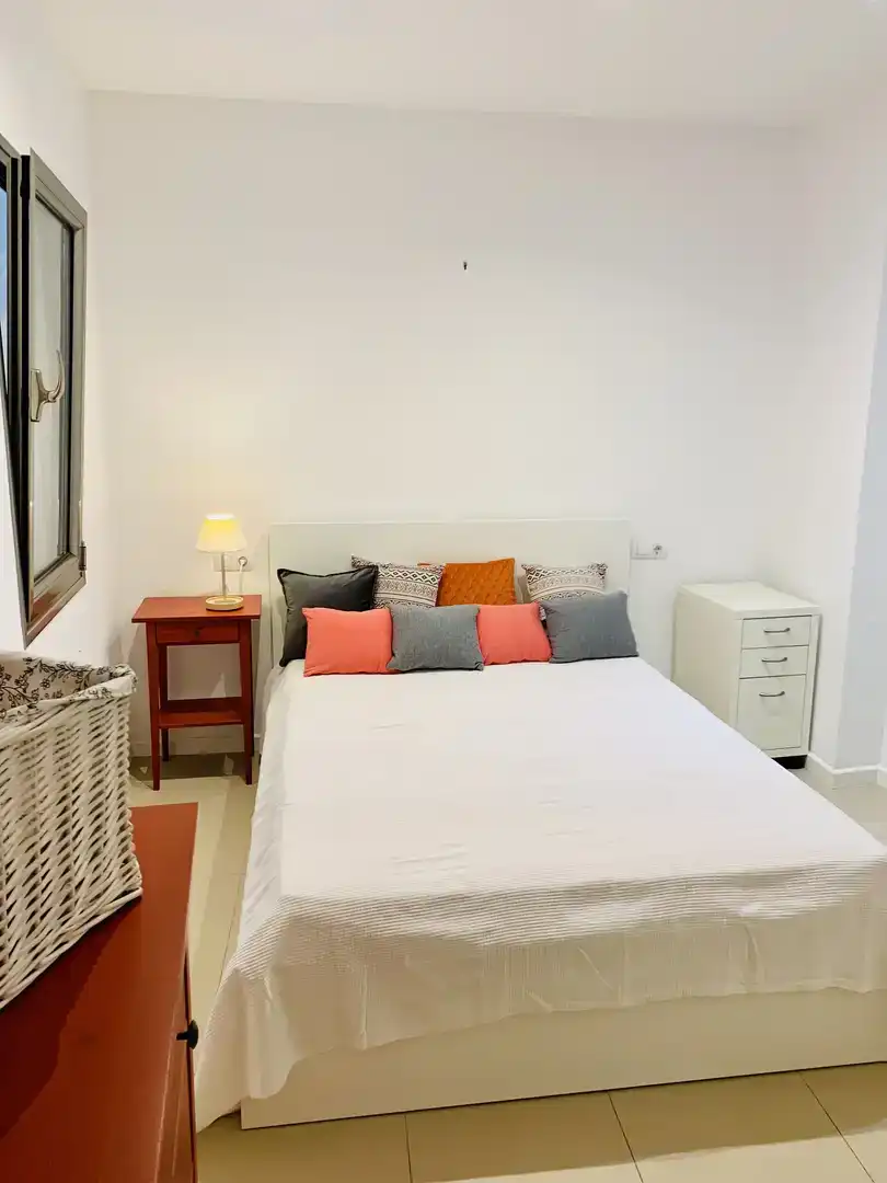 Bedroom of Flat for rent in  Palma de Mallorca  with Air Conditioner and Balcony