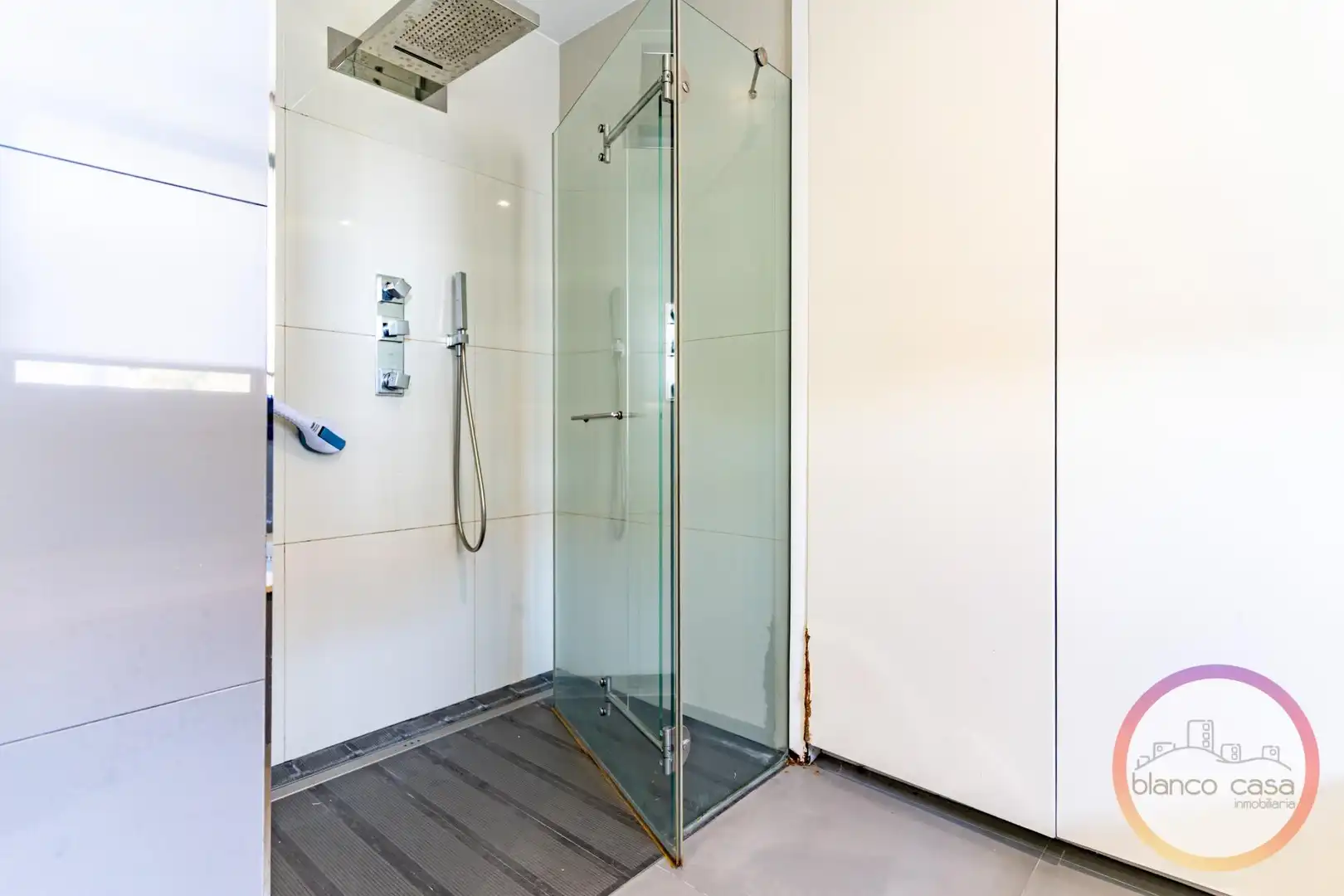 Casa con jardín en venta en Carballo, imagen 10