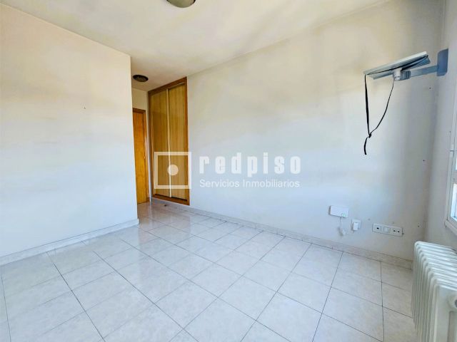Bedroom of Flat for sale in Parla  with Heating, Terrace and Storage room