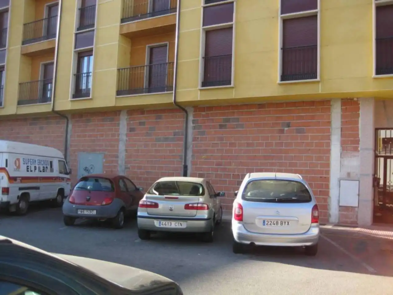 Local commercial à louer à Avenida PORTUGAL, imagen 2
