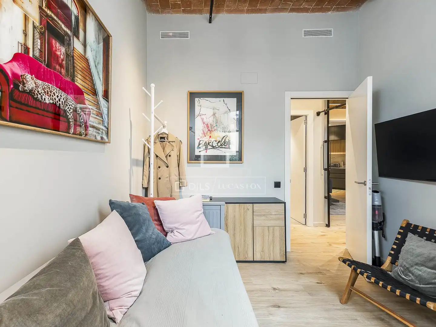 Bedroom of Attic for sale in Barcelona  with Air Conditioner, Heating and Parquet flooring