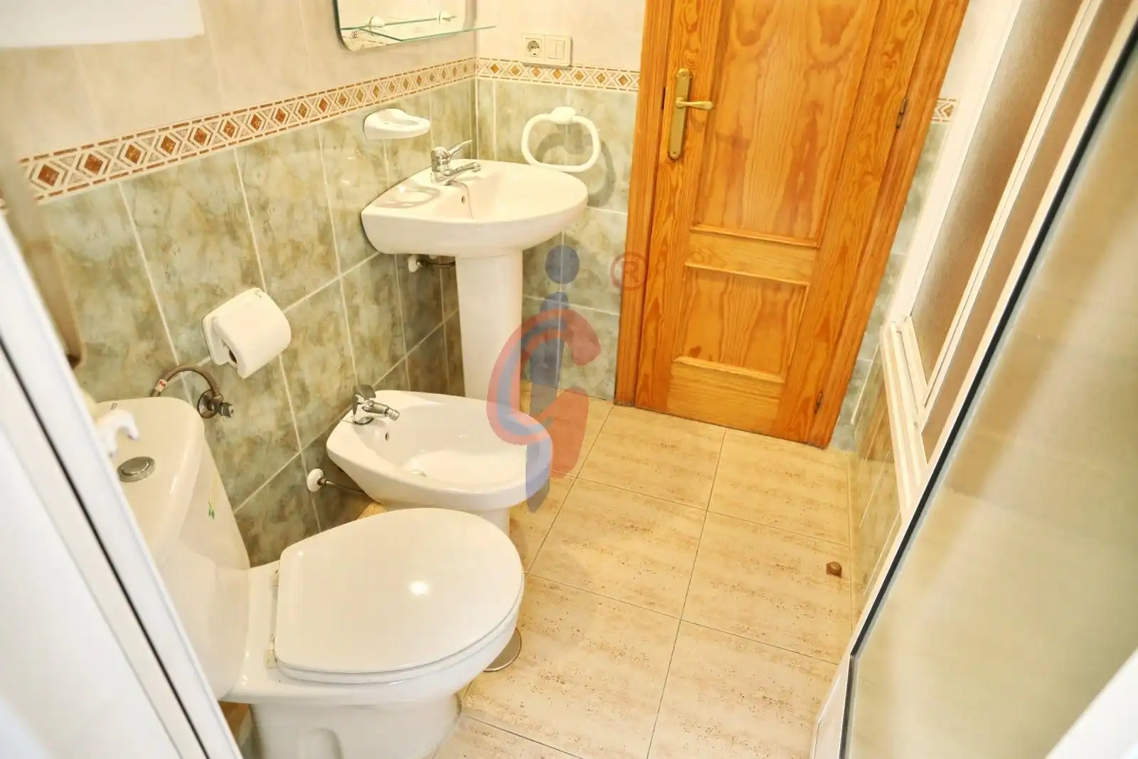 Baño de Apartamento en venta en Guardamar del Segura con Aire acondicionado, Terraza y Amueblado