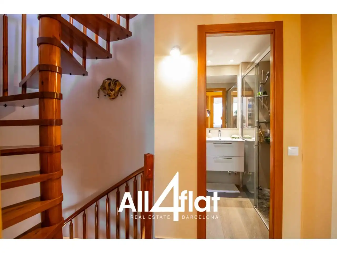 Duplexes for rent in Barcelona  with Air Conditioner, Heating and Terrace